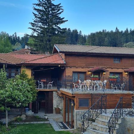 Guest House Zlatniyat Telets Koprivshtitsa Buitenkant foto