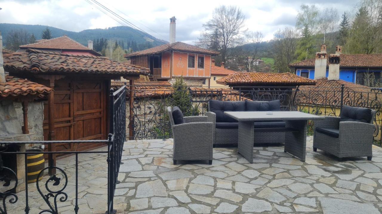 Guest House Zlatniyat Telets Koprivshtitsa Buitenkant foto
