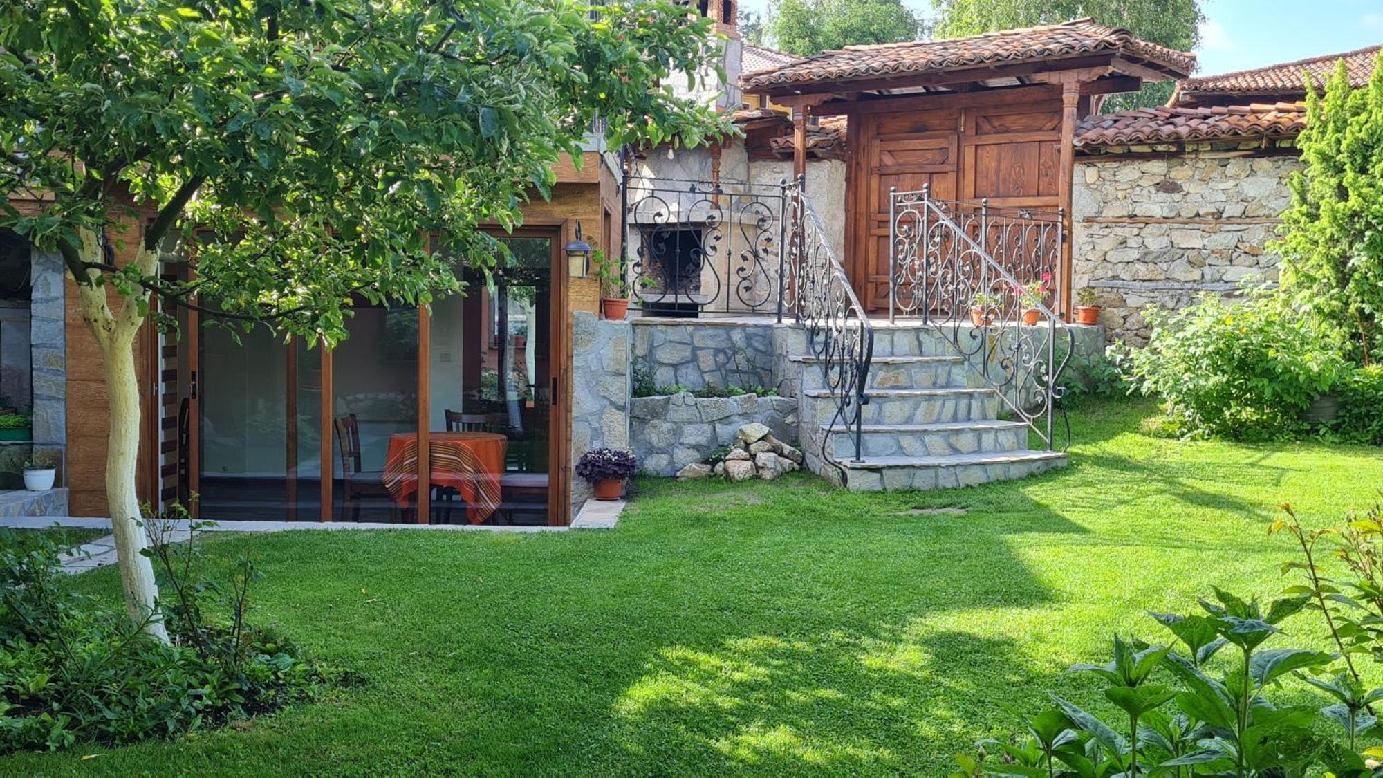 Guest House Zlatniyat Telets Koprivshtitsa Buitenkant foto
