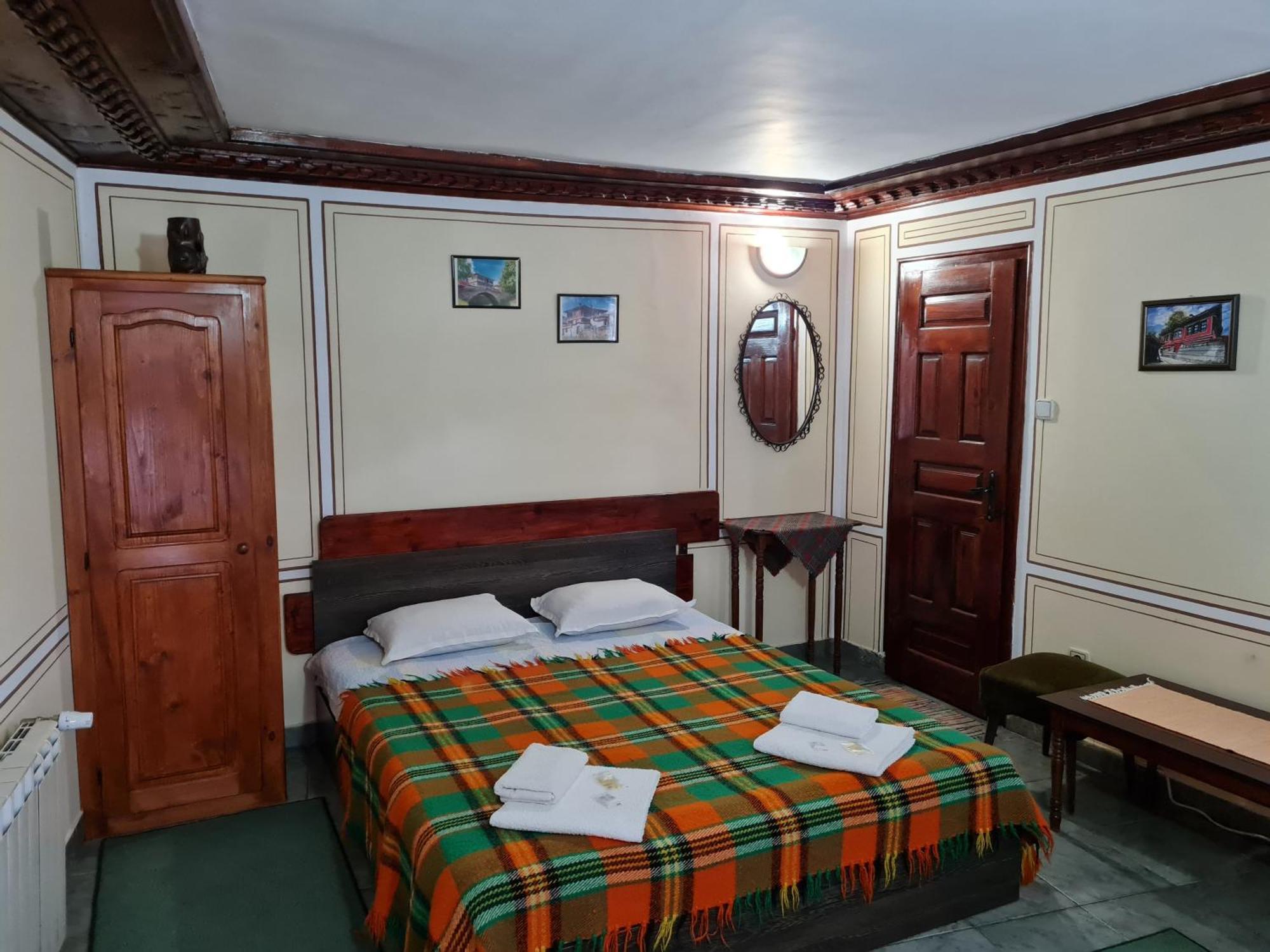 Guest House Zlatniyat Telets Koprivshtitsa Kamer foto